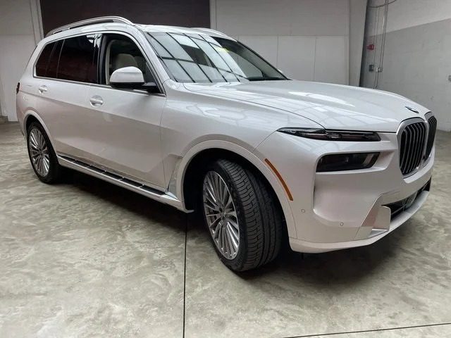 2024 bmw x7 0 557007716