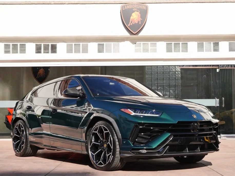 2024 lamborghini urus 329990 643