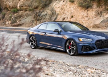A photo of an Audi RS5 Competition parked outdoors.