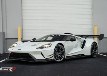 Ford GT MkII 01