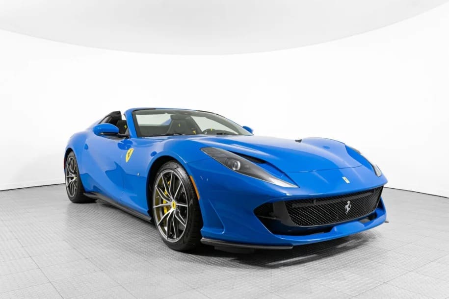 2022 ferrari 812 gts 695000 909