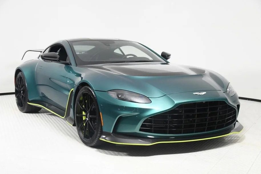 2023 aston martin vantage 35299