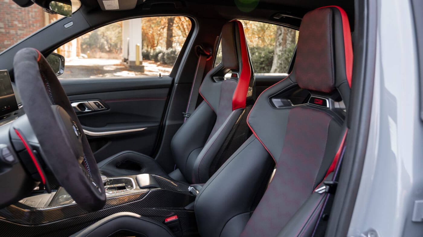 A photo of the M3 CS' carbon-bucket seats.
