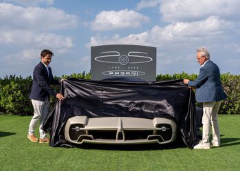 Pagani 25th Anniversary in Dubai Horacio and Christopher Pagani Unveiling Utopia 01