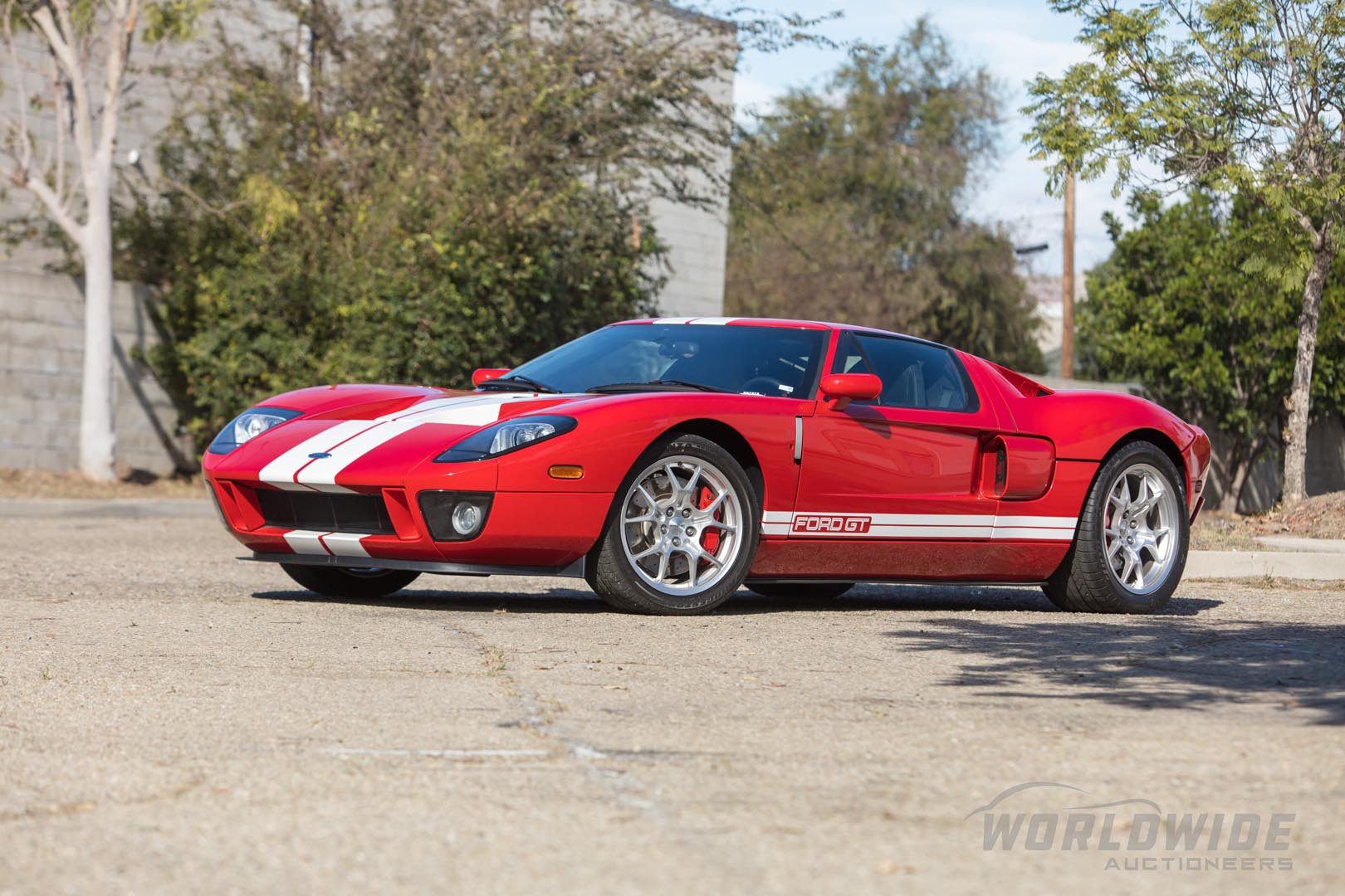 2005 Ford GT 008