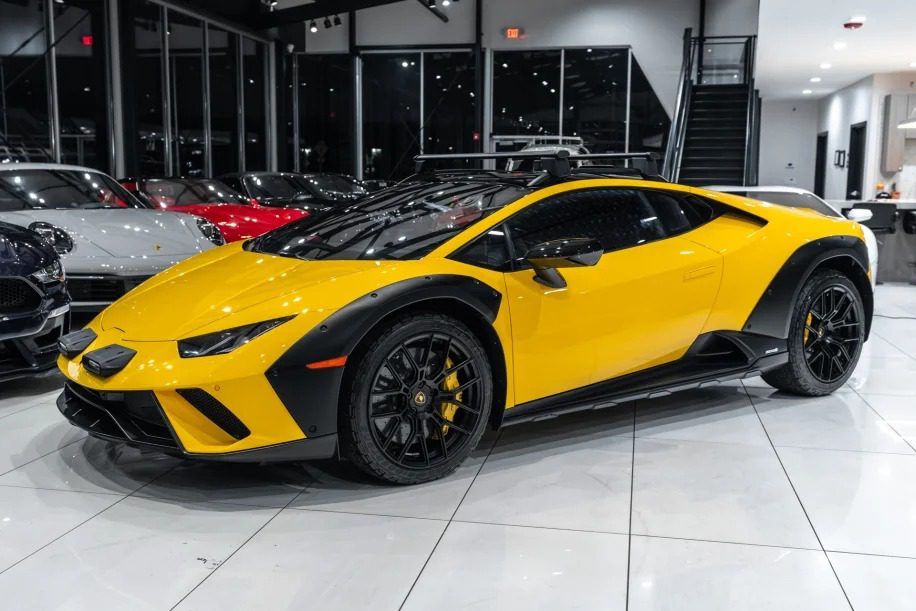 2023 lamborghini huracan sterra (1)