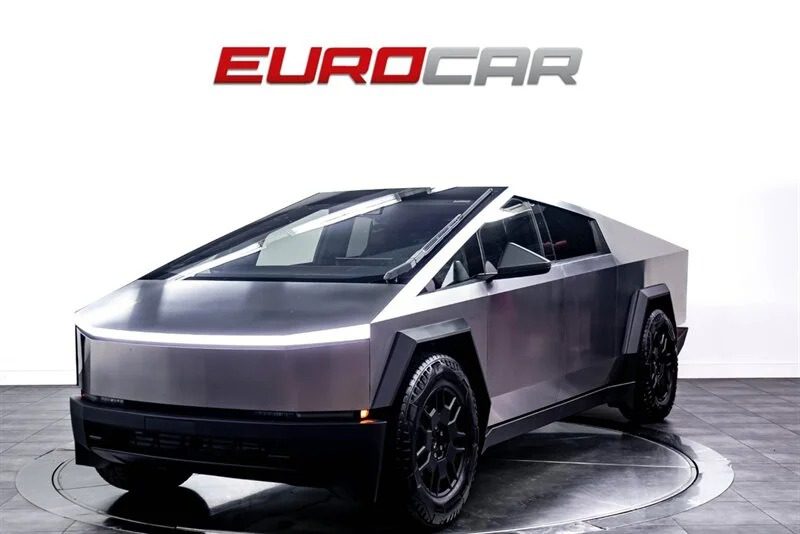 2024 tesla cybertruck 0 27622082