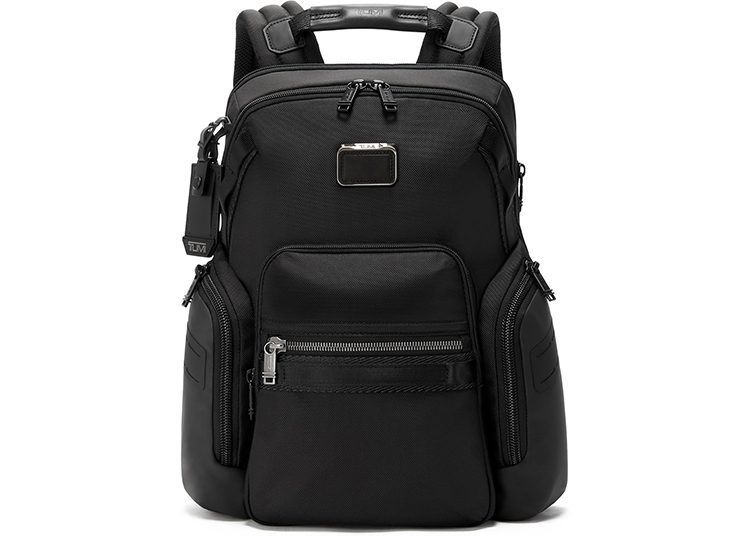 Discover the perfect addition to your Valentines Day gift guide: a sleek, black backpack featuring multiple zippered compartments and padded shoulder straps—ideal for style and comfort.