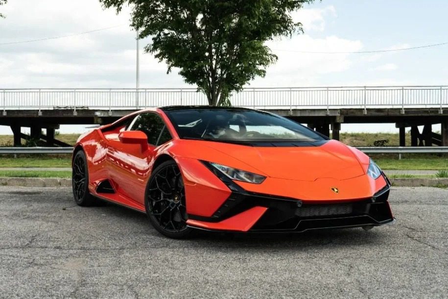 2023 lamborghini huracan tecnic