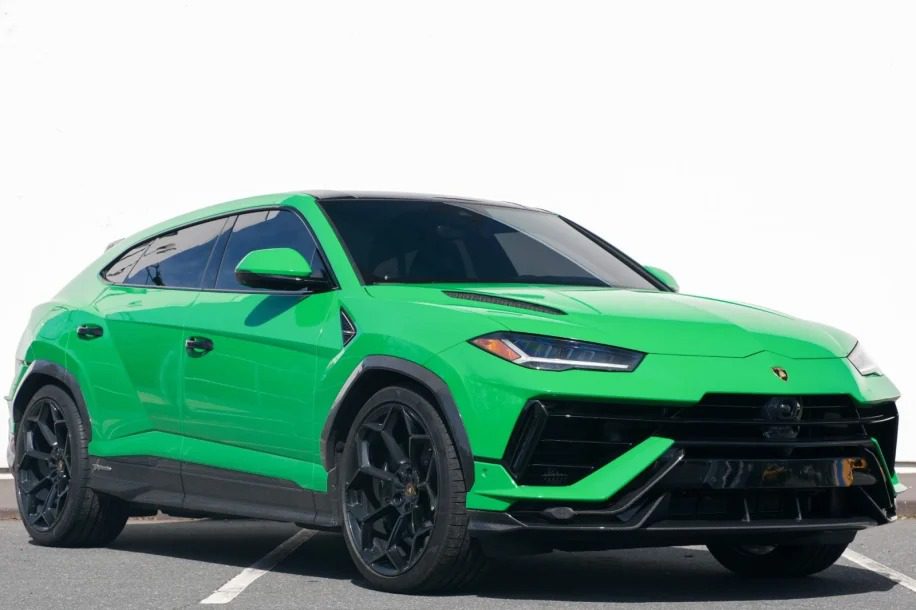 2023 lamborghini urus performan