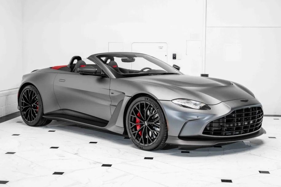 2023 aston martin v12 vantage