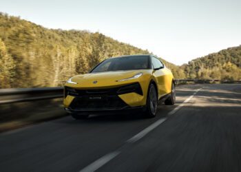 Lotus Eletre Image Dynamic 1 Nov23 1
