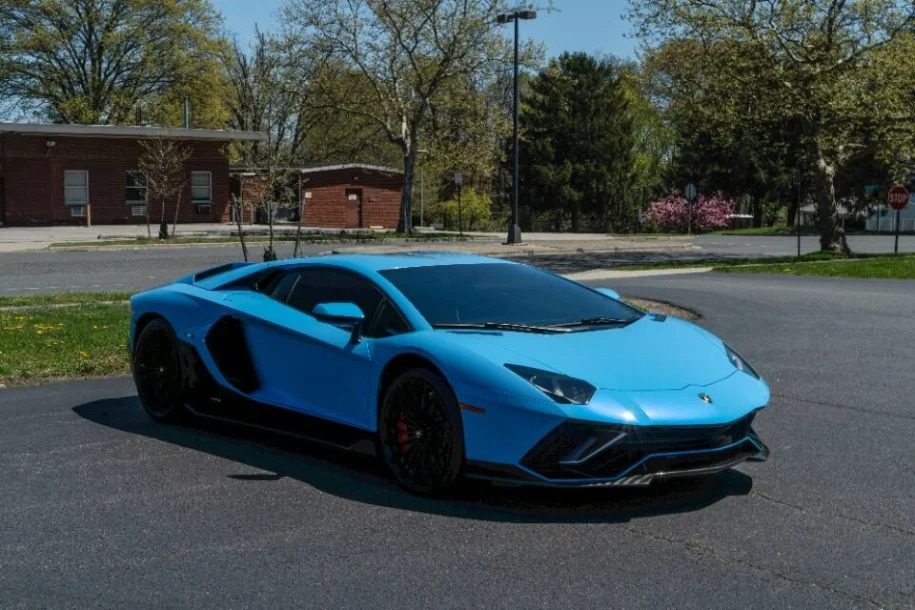 2022 lamborghini aventador 63999