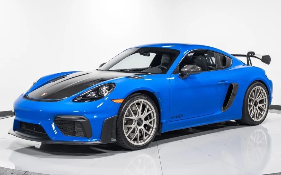 2023 porsche 718 cayman gt4 r (2)