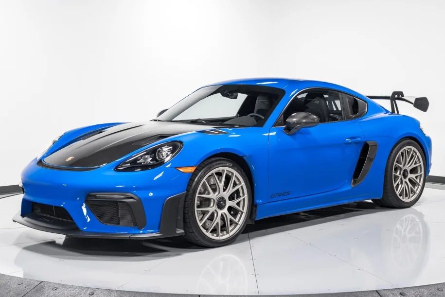 2023 porsche 718 cayman gt4 r (2)