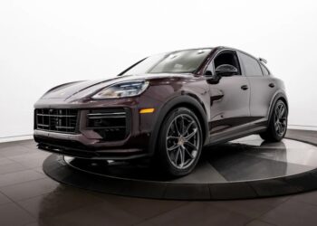 2024 porsche cayenne turbo gt (2)