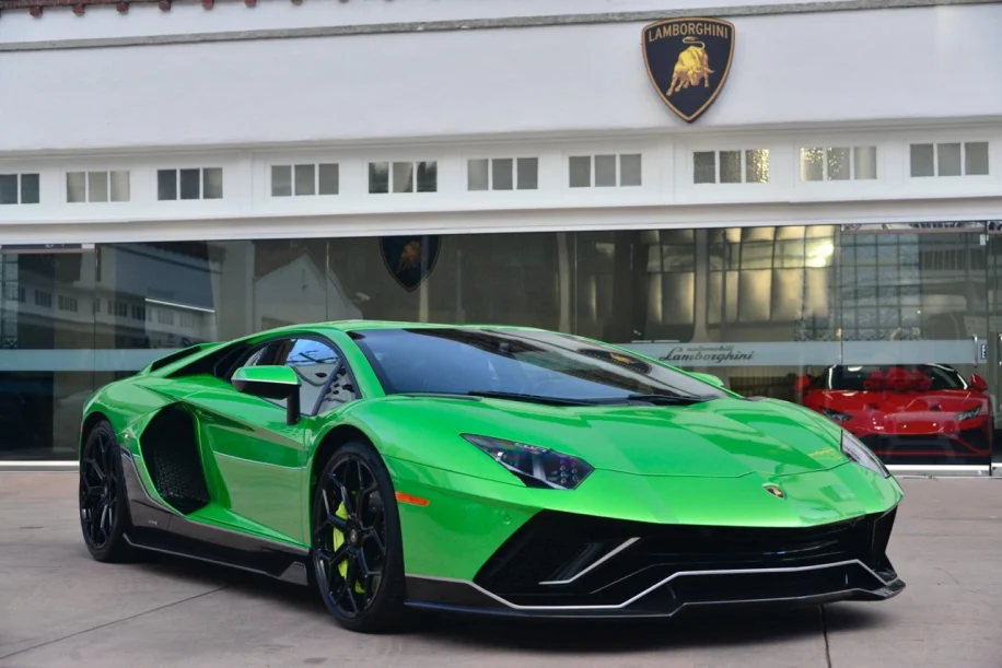 2022 lamborghini aventador 629990 724426939