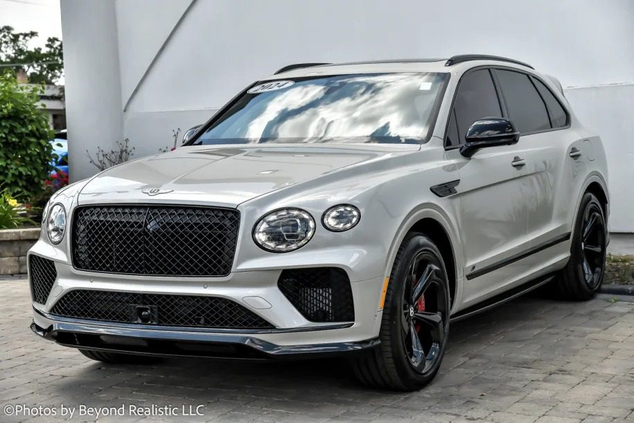 2024 bentley bentayga hybrid 0