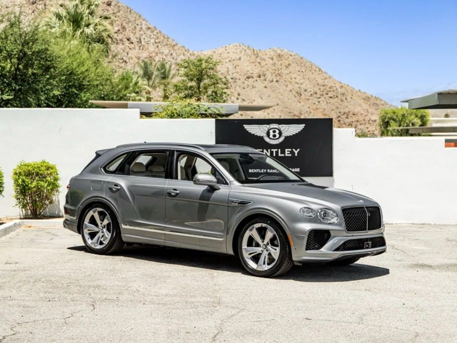 2024 bentley bentayga hybrid 24