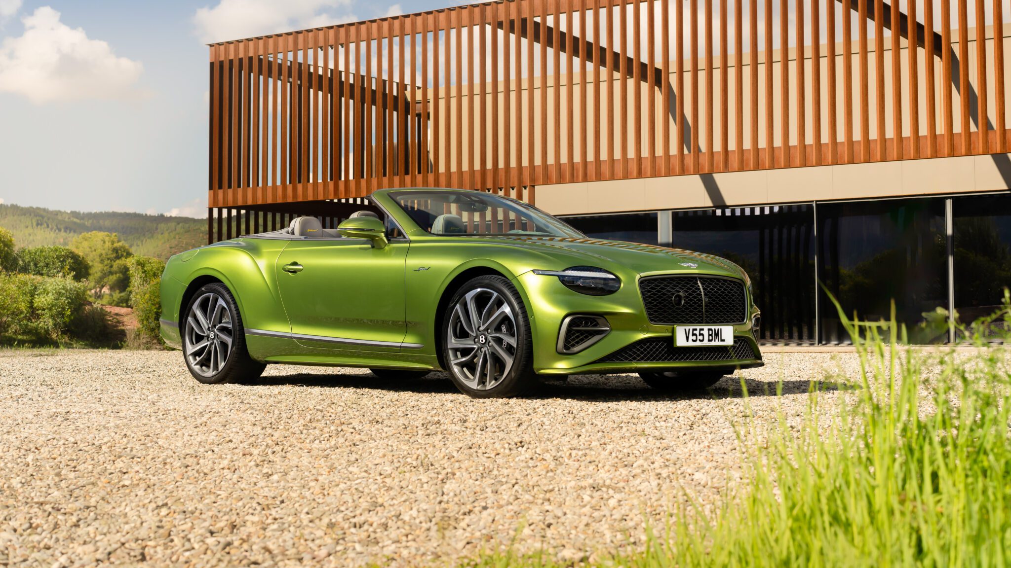 An image of the 2025 Bentley Continental GT parked outdoors.