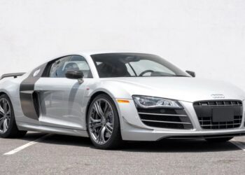 2012 audi r8 139900 1132699174