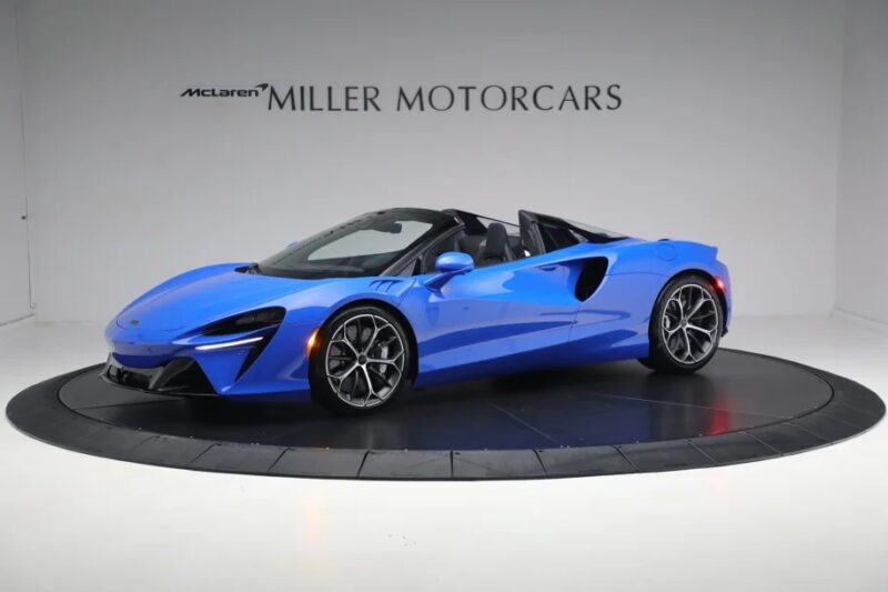 2025 mclaren artura spider 3297