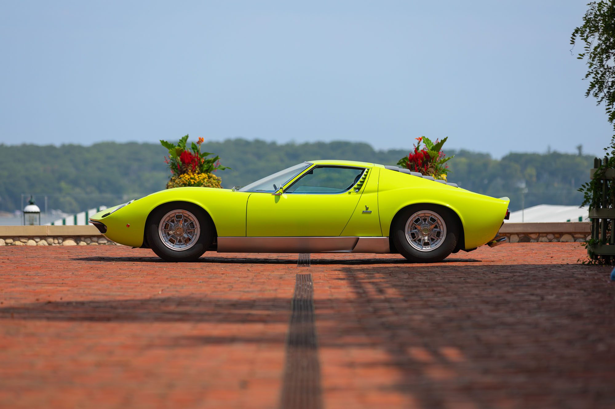 Mecum Monterey 2024 Auction 1969 Miura P400 S