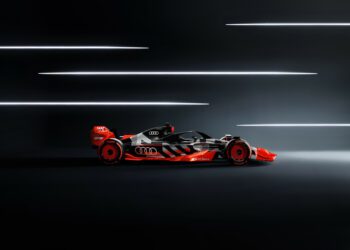 Showcar with Audi F1 launch livery