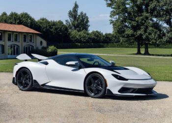 Automobili Pininfarina Battista VIN020 08