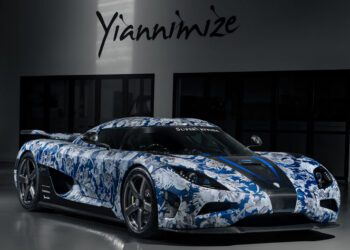 DivineSavagesYiannimizeKoenigseggWrap 1