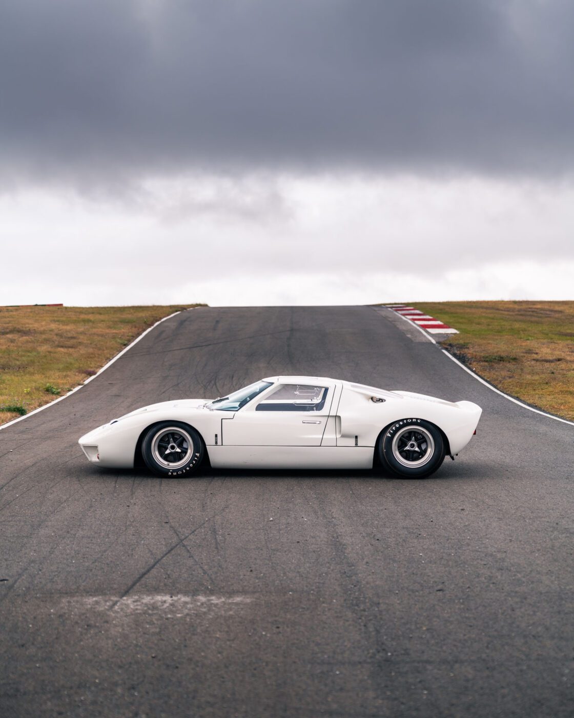 Mecum Monterey 2024 Auction 1969 Ford GT40 Lightweight