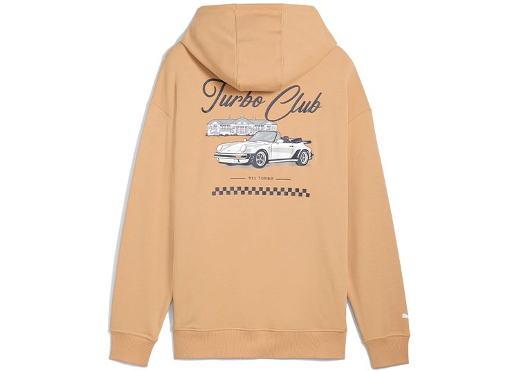 Tan hoodie dengan "Turbo Club" Teks dan ilustrasi Porsche retro di bagian belakang, menampilkan pola kotak -kotak untuk puritan otomotif.