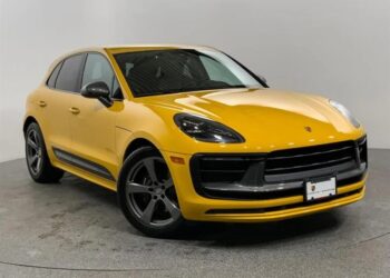 2023 porsche macan 59343 1718309