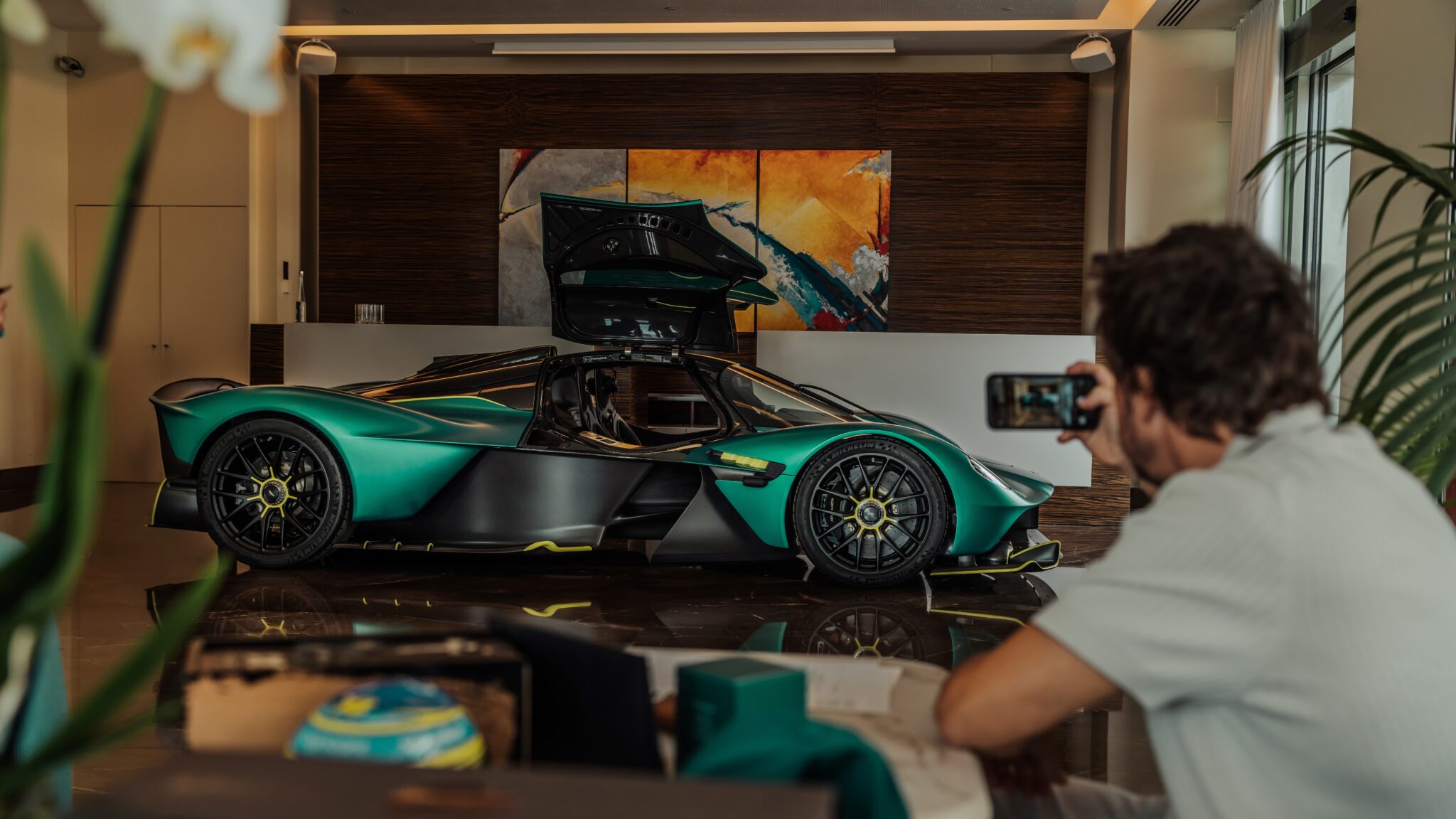 Aston Martin Valkyrie Fernando Alonso 03