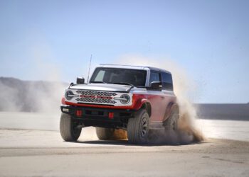 2025 Bronco Stroppe Special Edition 03