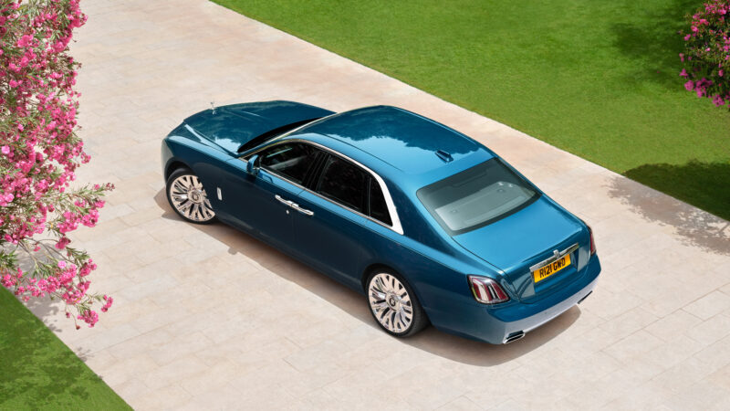 An image of a Rolls-Royce Ghost Series II parked outdoors.