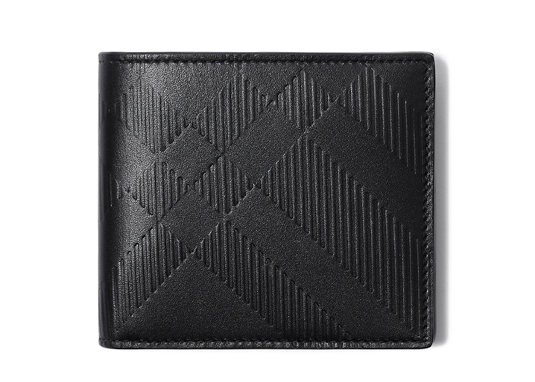 Dompet kulit hitam menampilkan pola geometris timbul, membawa sentuhan ramping ke koleksi Wheels X Wardrobe.