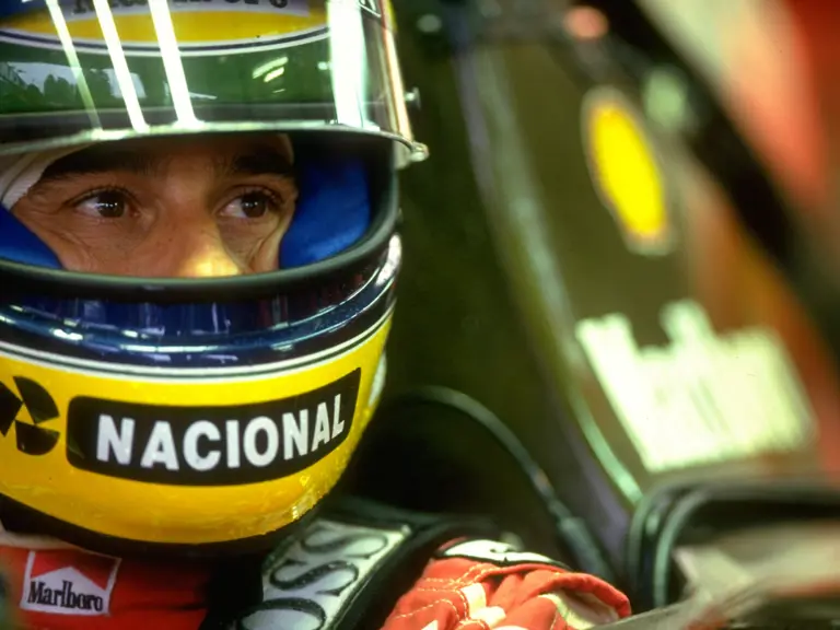 Featured image for Ayrton Senna’s Race-Worn 1992  F1 Helmet Sells For A Record-Breaking $960K At RM Sotheby’s