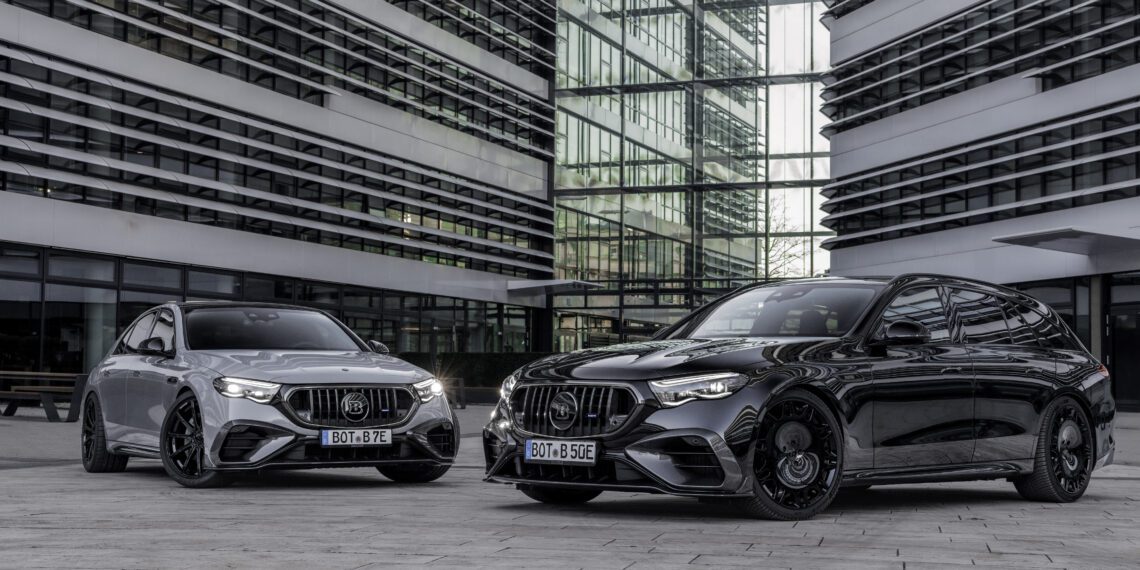 Two Mercedes-AMG E53 cars, a sedan and a wagon, are parked side by side in a modern urban courtyard with glass and steel buildings in the background, highlighting the possibilities of the AMG personalization program.