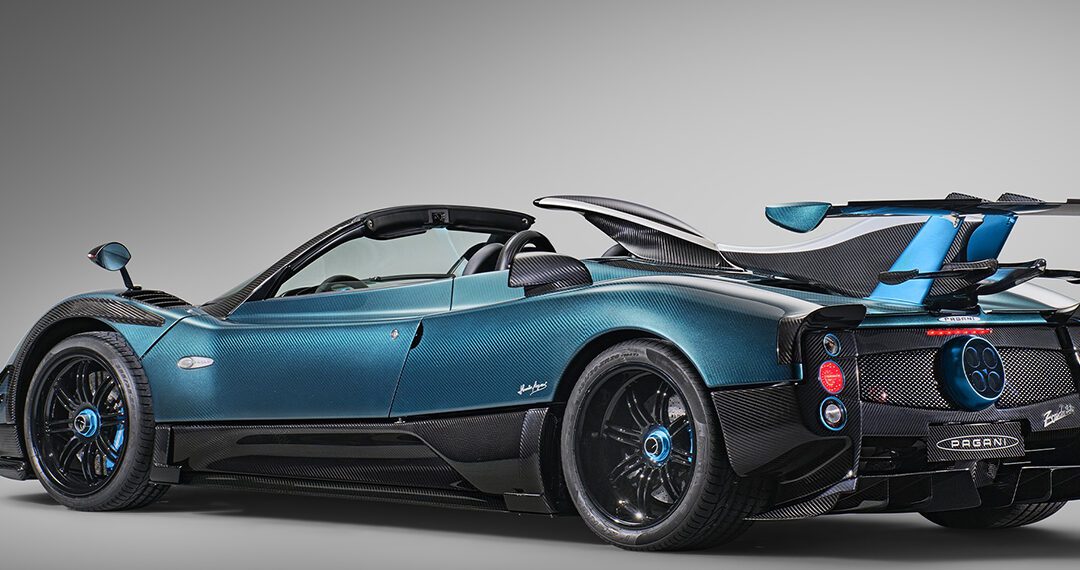 Pagani Unico Shows Off A 1-of-1 Exposed Blue Carbon Zonda