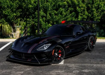 Best Dodge Vipers For Sale: Unleash The Power of An America Icon