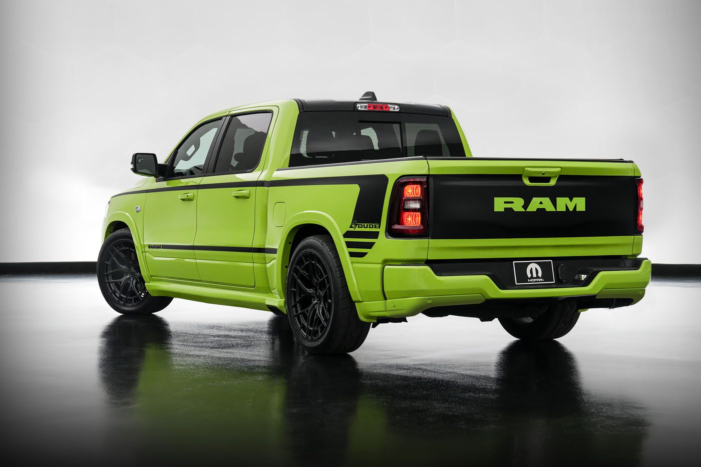 Mopar Debuts 2 Performance Concepts At SEMA