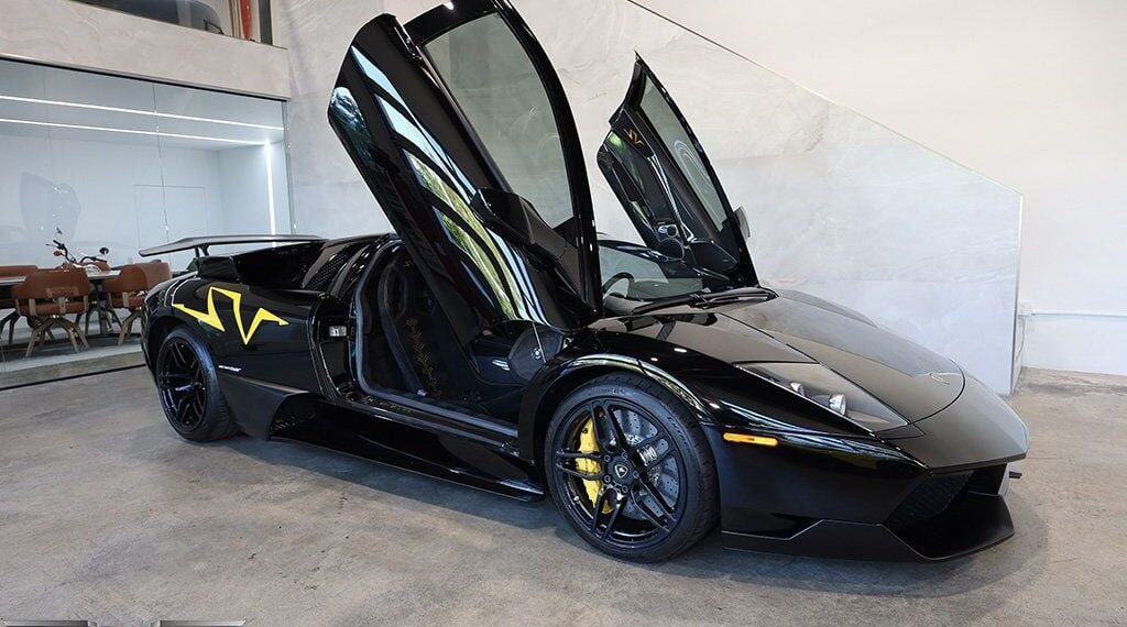 Lamborghini Murcielago LP670-4 Top Gear Orange Minichamps 2009 Lamborghini Murcielago LP670-4 SV sold at ISSIMI