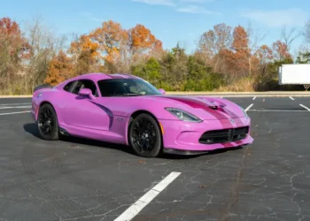 1-of-1 Pink 2015 Dodge Viper GTC Listed For Auction On dR LIVE