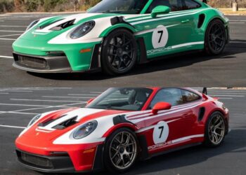 Holiday-Themed Pair Of Porsche 911 GT3 RSs Listed For Auction On duPont REGISTRY Live