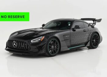 dR LIVE Latest Listings: AMG Extremes, Ferrari Purity, and Ford Performance